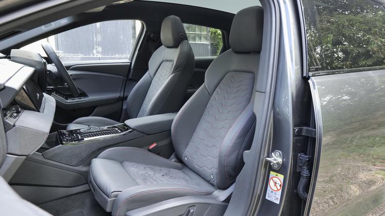 AUDI A6 E-TRON AVANT 315kW Quattro 100kWh S Line 5dr Auto